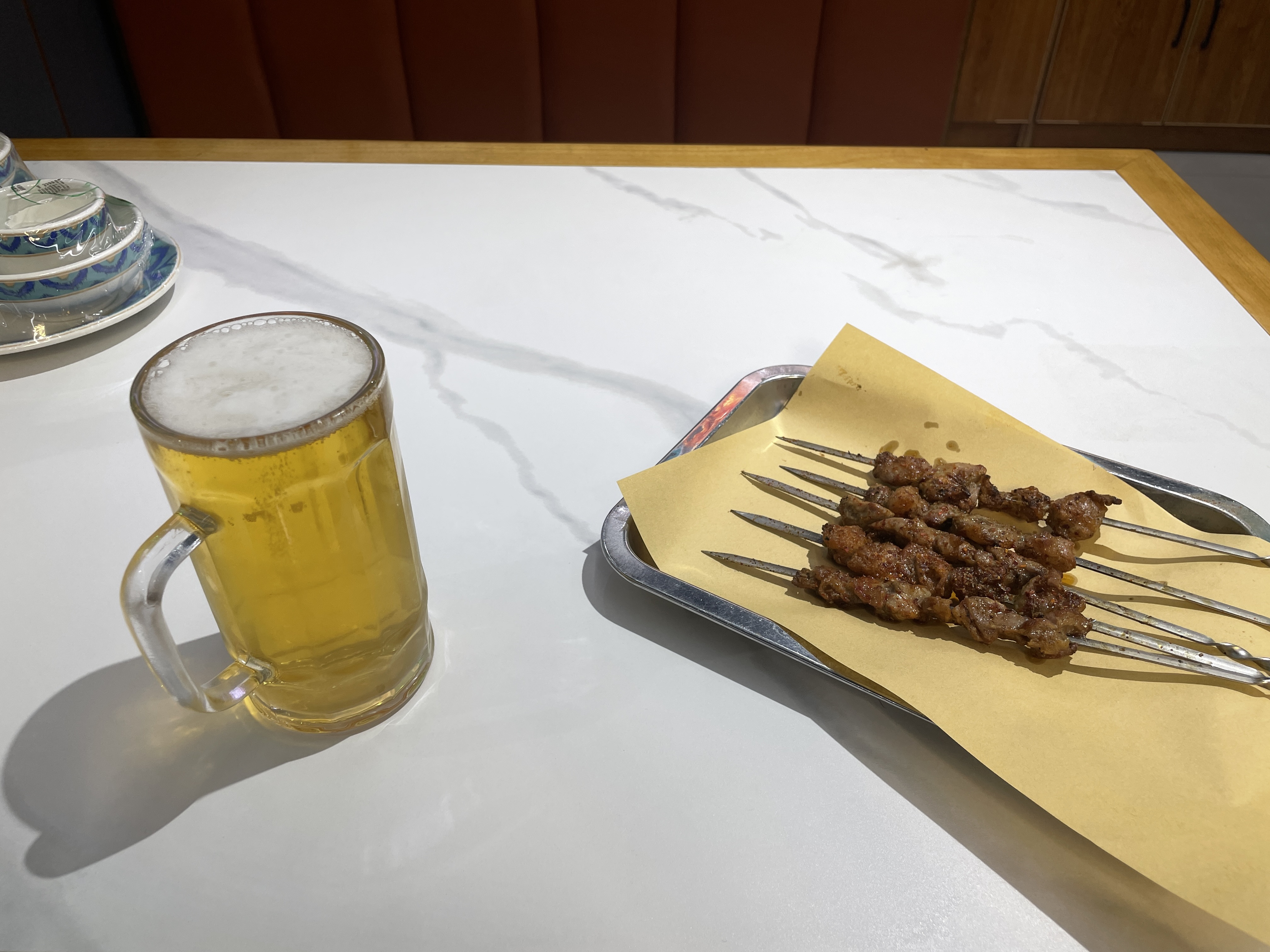 烤串啤酒
